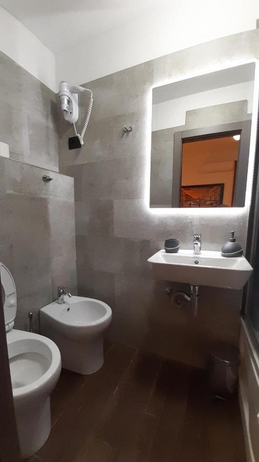Harmony Relax Hydromassage Sauna At The Vatican Museums Bed and breakfast *